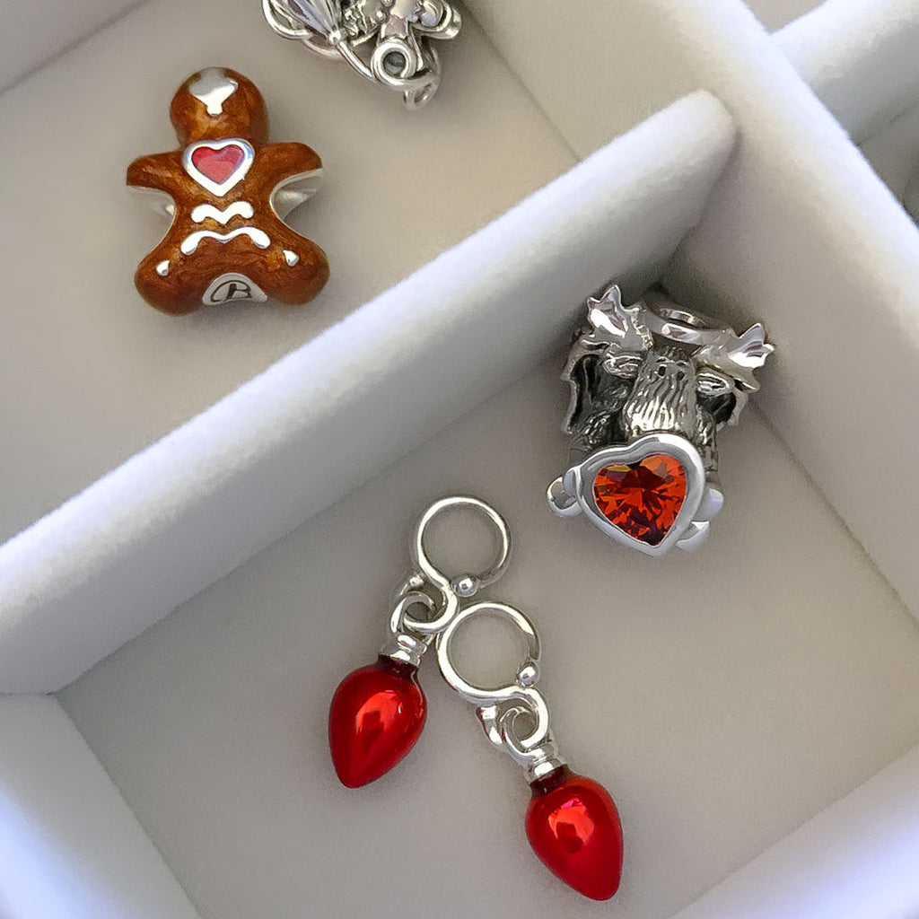 Memorial Angel Moose w/Wings & Heart CZ Bead Charm - Red Stone